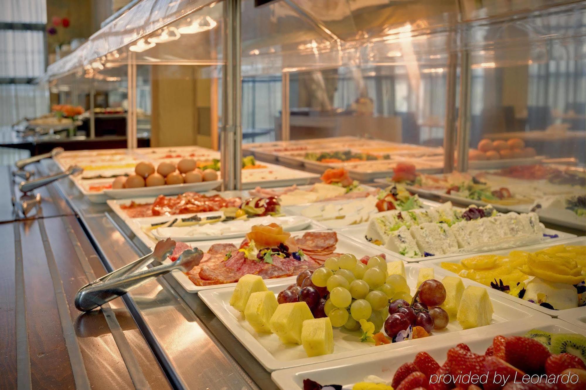 Crowne Plaza Airport Madryt