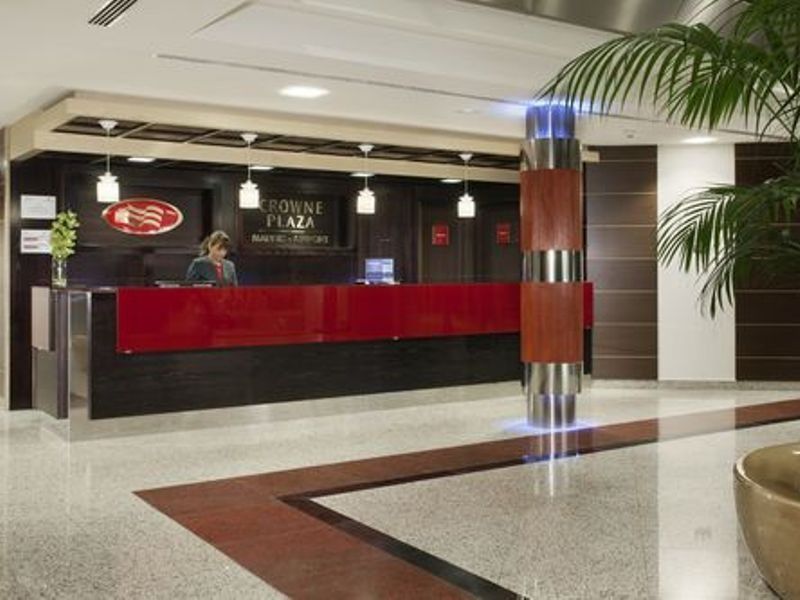 Crowne Plaza Airport 4* Madryt